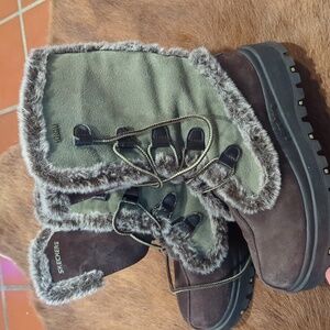 Sketchers Fur Boots